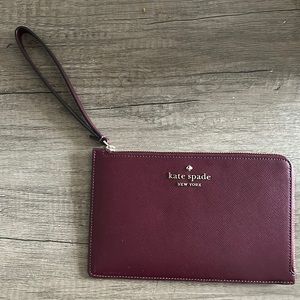 Kate Spade Burgundy Wristlet, New WO tags